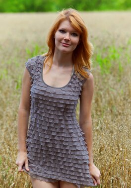Slutty teen redhead deletes grey dress to feel free in the lonely field