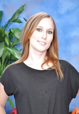 Masseuse must be attractive for clients so manager wants to see her stripped