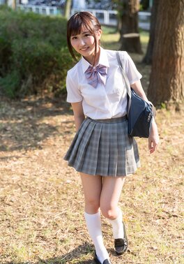 Japanese schoolgirl strips down her uniform to flaunt her body