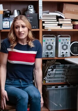 Wrex Oliver gives Kasey Miller a hard fuck