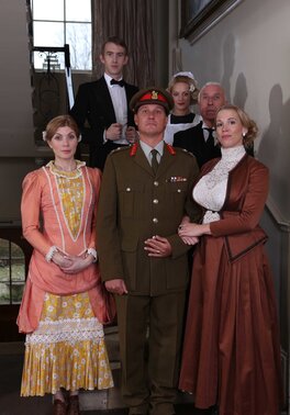 Horny MILF Rebecca More and maid Loulou enjoy sharing a long cock