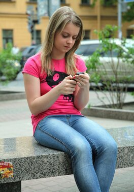 Sherry E treats her boyfriend to a hardcore doggystyle ride