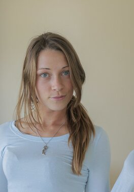 Kirsten Lee kneeling to get him to fuck her slutty throat