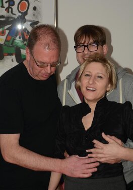 Mature lady role-plays a gangbang-ready hoe for those two