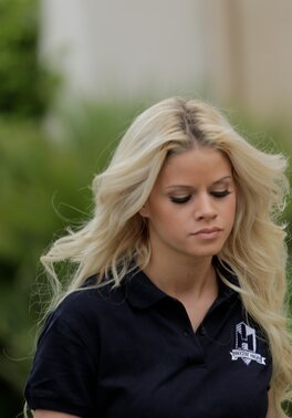 Jessa Rhodes is going to get fucked from behind harder today