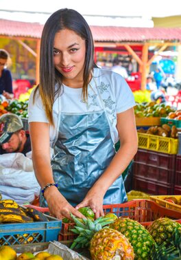 Lorena Castro is ready to get rammed sideways on the bed