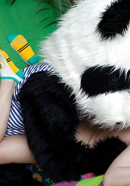 Lovely small-tit babe cunt slammed hardcore