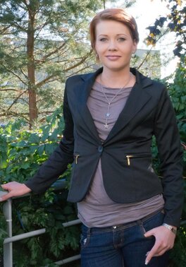 Short hair, classy European redhead fingers herself hard