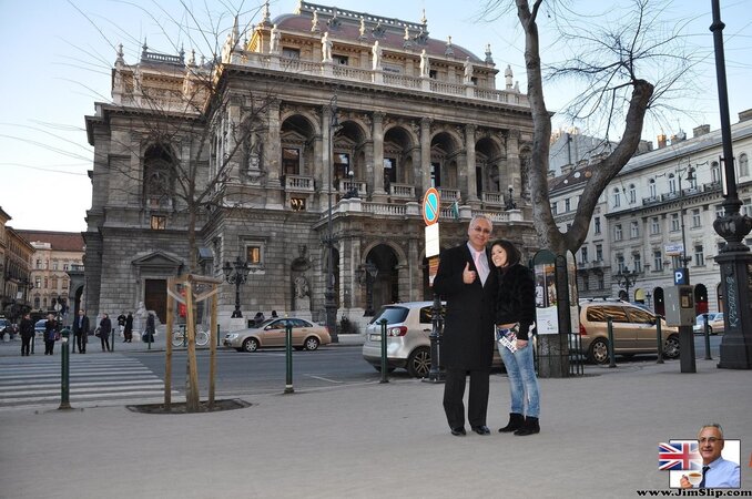 Thoughtlessness took student to point where brunette had to take old cock in muff