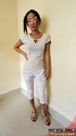 Eyes of exotic teen are hidden so she freely takes cock into her snatch