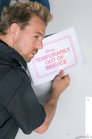 Sportsman punishes a tattooed fan girl for male locker room invasion