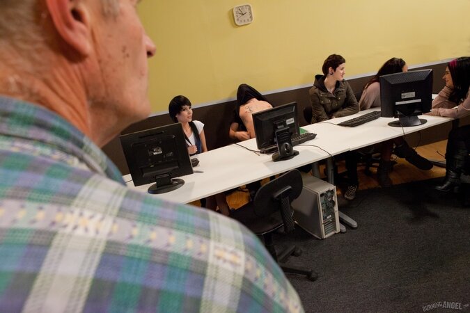 All hot girl Mikaela wants is to be alone with her classmate just for five minutes