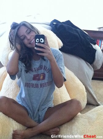 Kinky bitch loves teasing BF with naked photos of her playing with sex toys