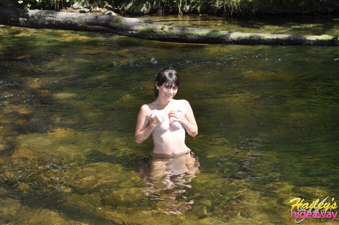 Very shy lassie doffs swimwear to expose her teen curves in the river