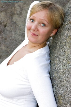 Claire J is going to show her oozing twat because why not