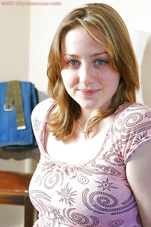 Stacked amateur gal Paula Shy will show her pussy big time