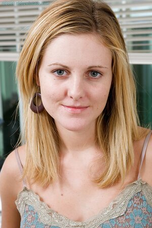 Carel the cutie showing off in the kitchen on the floor