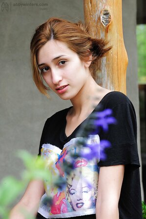 Awesome tease from a horny girl who shows her legs and more