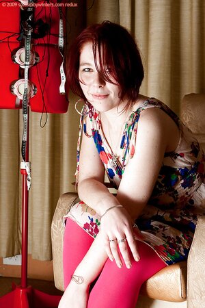 Redheaded girl with a pale body wants to show her crotch