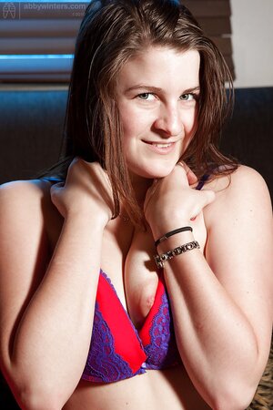 Good looking lady with natural boobies wants to finger herself