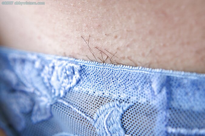 Adorable gal with a meaty ass knows how to keep you horny