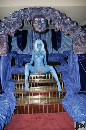 Spacenuts spoof shows babe that is blue and ready to fuck you