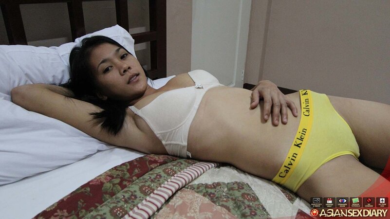 Stacked Asian stunner showing her wet pussy up close too