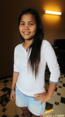 Devilishly wet Asian pussy is prepared to get fucked silly