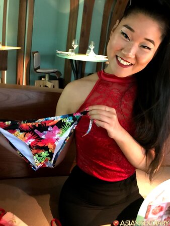 Katana the horny Asian shows her ass and the rest of her bod