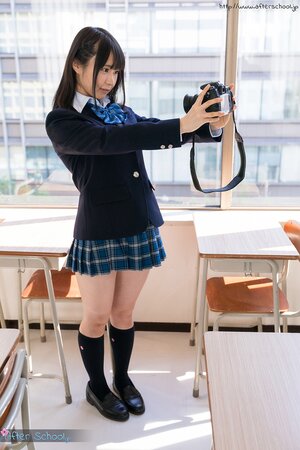 Bored schoolgirl spreads her legs to take pics of her tight pussy