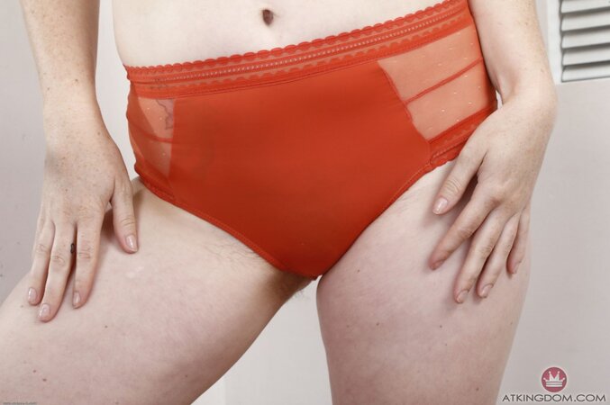 Chubby redhead nerd would like you to take a look at her cunt