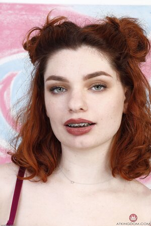 Annabel Redd has a cute face and even cuter curves to show