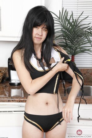 Alexandra Wu shows her wet Chinese pussy with no shame