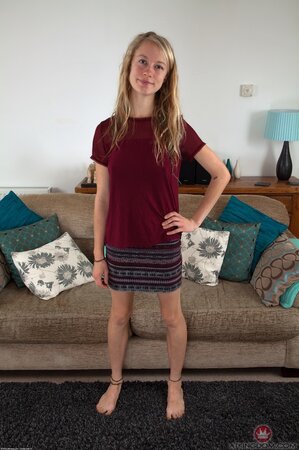 Selena has a hairy pussy and she wants hardcore loving too