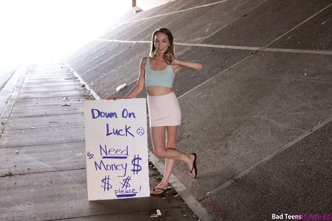 Cute hitchhiker pays with her ass and pussy for a free car ride