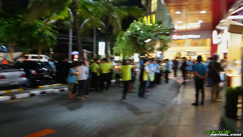 Slim Asian whore sells her throat and twat to a white tourist