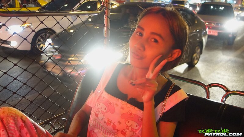 Edgy Thai babe named Puy is going to smoke and tease in overalls