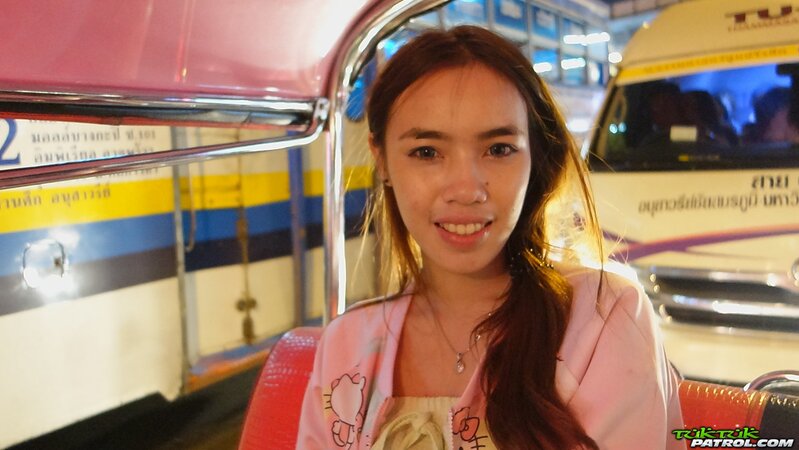 Hotel room fun with a Thai girl who wants hard white dick