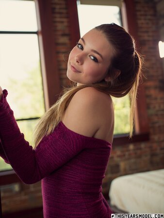 Lana Lea is going to show her nice boobies and pretty face