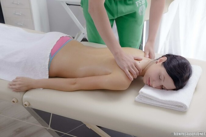 Horny masseur has his dirty plans for a hot brunette's pussy