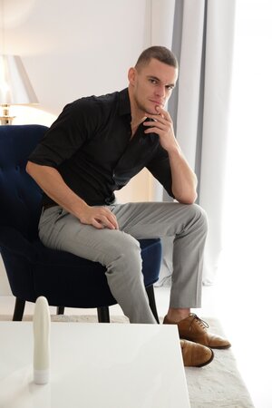 Black lingerie brunette reveals what she is capable of