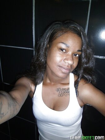 Sweet Millian Blaze gets all naked for her bathroom selfies