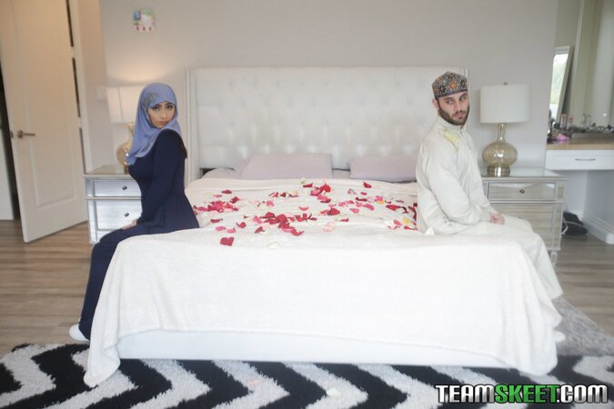 Everything in this scene revolves around hard Arab fucking