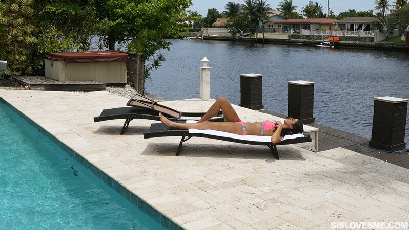 Her desire propels her to new levels of slutdom in this one