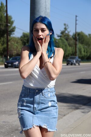 Teenage beauty with blu hair, Jewelz Blu, gets fucked by stepbro