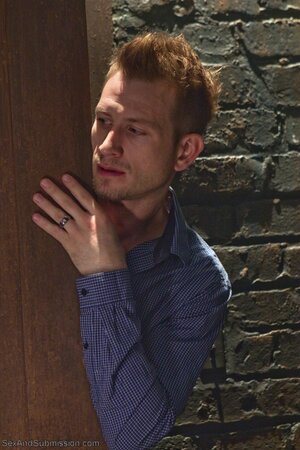 Carter Cruise is all about rough domination and hard banging