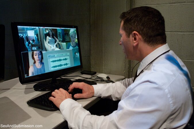 With an almost desperate need, the man's cock is going to pillage