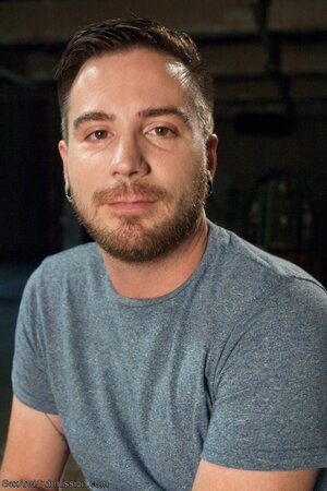 Tight slavegirl is alluring and completely memorable in a hot way