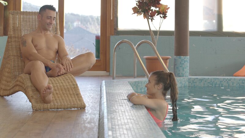 Anita Bellini is going to get fingered and it is all orgasmic