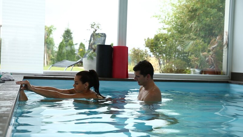 They should be celebrating every curve of this brunette hoe